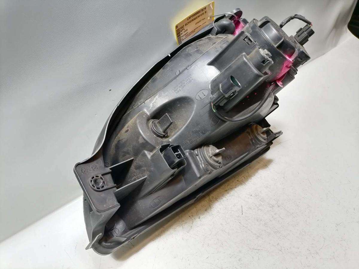 Hyundai Tucson original Scheinwerfer vorn rechts Halogen Bj.2005